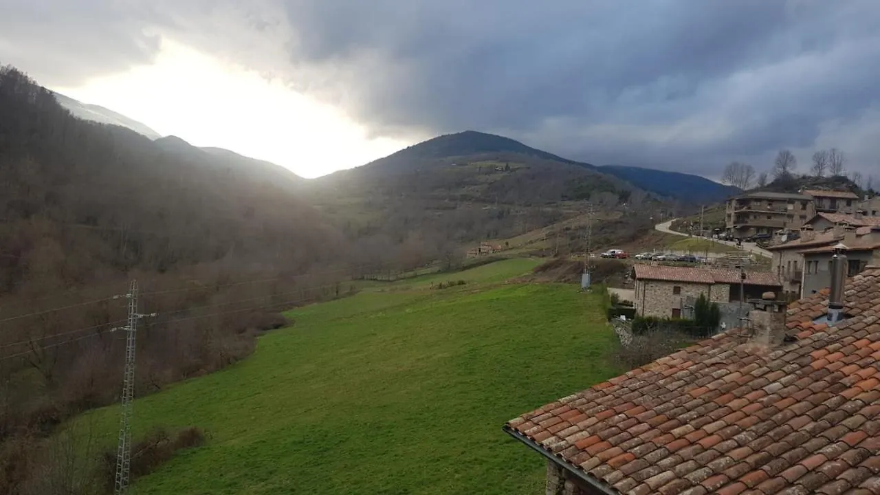 Can Triadú Camprodon 0*,  España